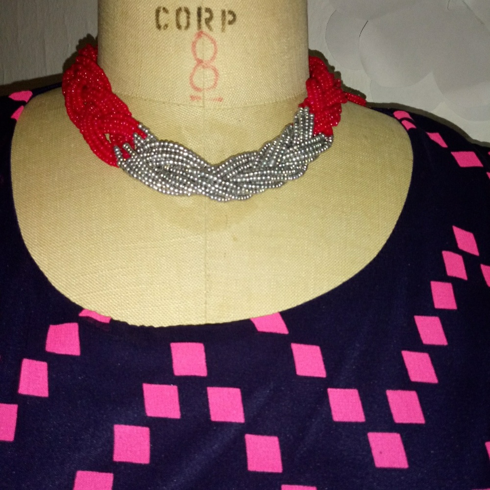 PINKBLUSH BRAND DRESS - Picture 8 of 8